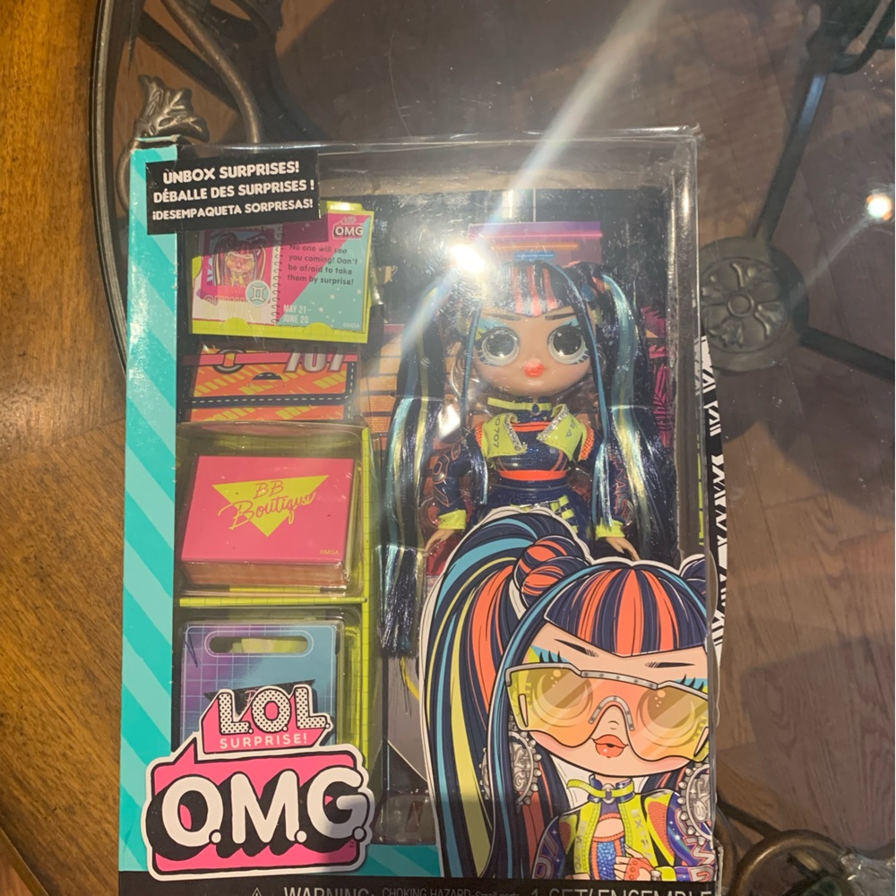 LOL Surprise OMG Doll Victory